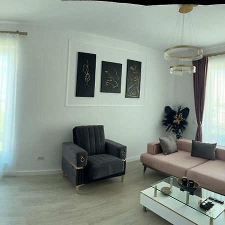 Glamart Apartment Craiova Eksteriør billede