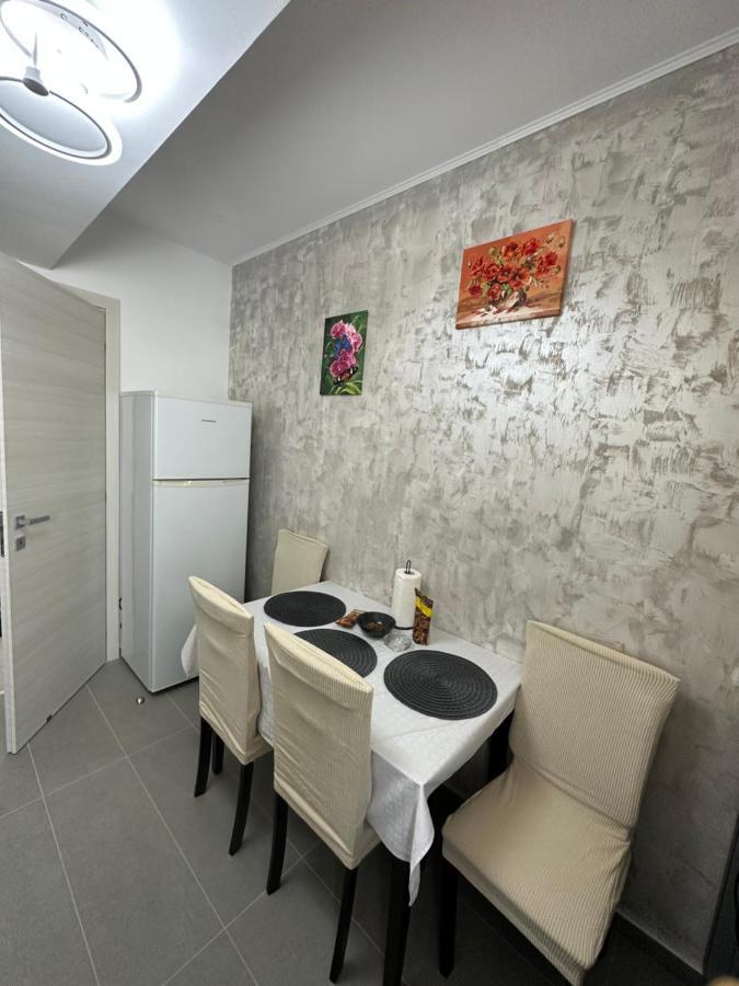 Glamart Apartment Craiova Eksteriør billede