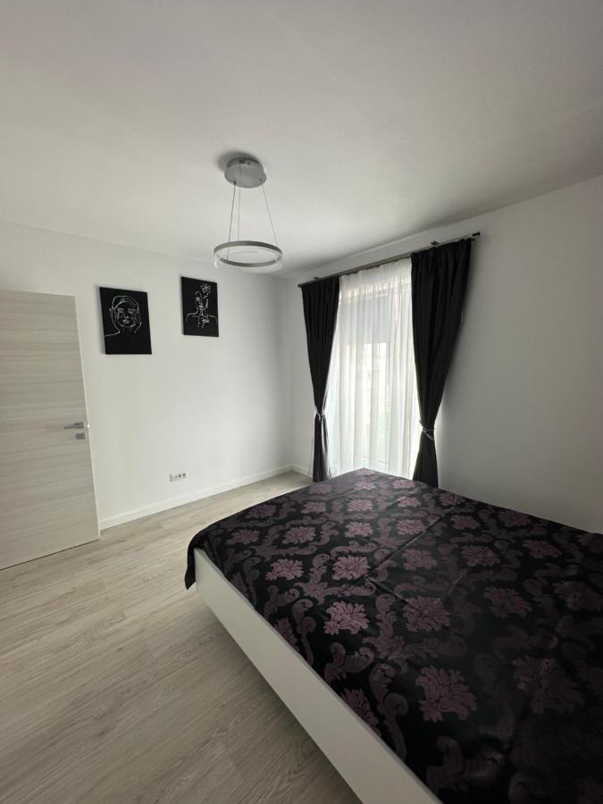 Glamart Apartment Craiova Eksteriør billede